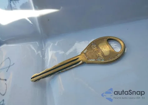 2003 Nissan Frontier Xe-V6 z USA, uszkodzony, nr VIN 1N6ED29Y83C414982